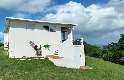 Villa Borinquen House | Lovely 2-bedroom house with ocean views. Centrally located in beautiful Vieques