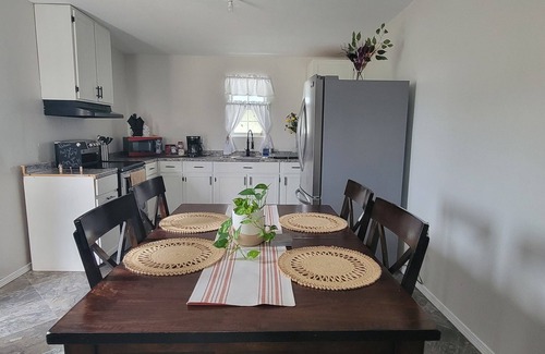Weslaco House | Lovely 2-bedroom House to refuel, relax and replenish yourself.