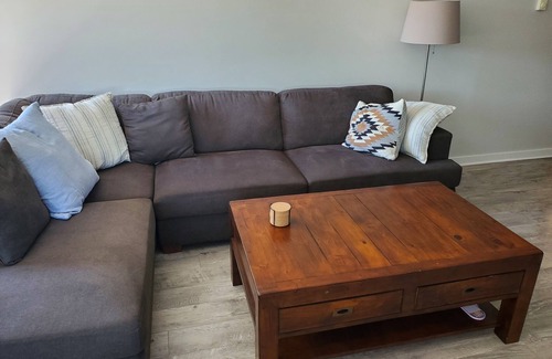 Ladysmith Condo | Lovely 2-bedroom ocean view condo in Ladysmith