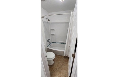 Corpus Christi Condo | Lovely 2-Bedroom Condo with a Pool