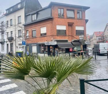 Sint-Jans-Molenbeek Apartment | Lovely 2 Bedrooms Apartment