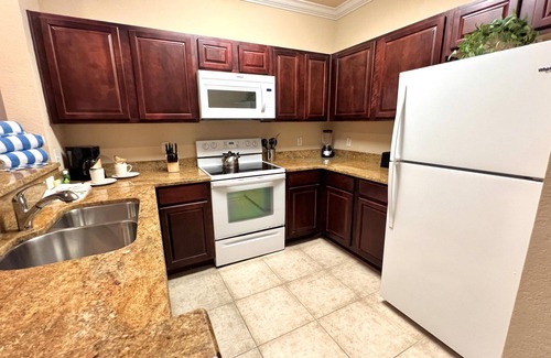 Davenport Condo | Lovely 2Bed 2Bath Condo in Tuscana Resort-2SLTCO4