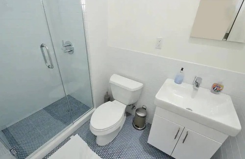 Midtown West Apartment | Lovely 2BR/2BA! Walk to Times Square!