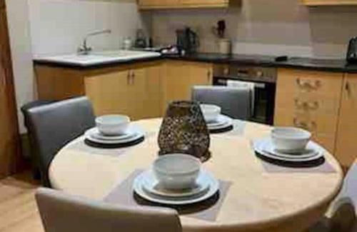 Wigton Apartment | Lovely 3 bed flat above village restaurant