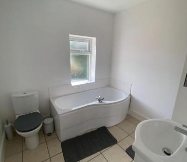 Crosby House | Lovely 3 bed house in Crosby