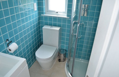 Abbey House | Lovely 3 Bedroom 2 Bathroom House - Wimbledon