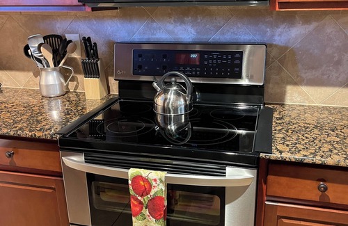Wellington Condo | Lovely 3 Bedroom 3 Bathroom Condo in Bella Piazza