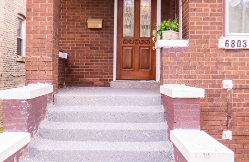 Chicago Lawn House | Lovely 3 Bedroom Apartment In Marquette Park