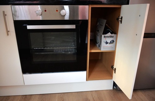 Doncaster House | Lovely 3 Bedroom House 10min walk to the shopping centre