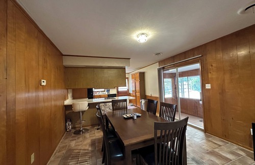 Jonesboro House | Lovely 3-bedroom house in Jonesboro with AC and WiFi