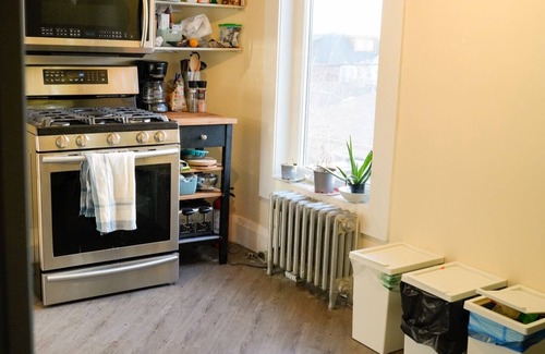 Little Italy Apartment | Lovely 3 Bedroom house in Little Italy