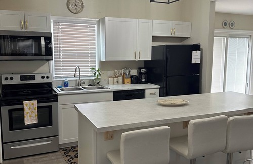 Laurel House | Lovely 3-bedroom house in Richmond downtown