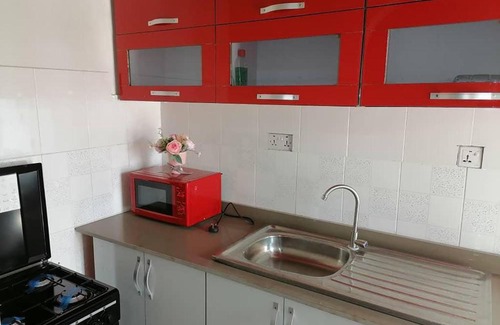 Kumasi Apartment | Lovely 3-bedroom house with beautiful compound