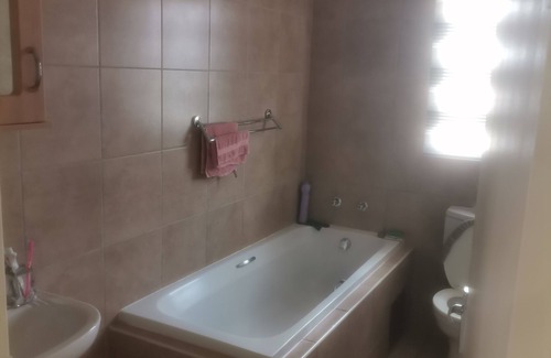 Centurion House | Lovely 3-bedroom house in Pretoria
