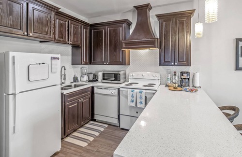 McAllen Condo | Lovely 3 Bedrooms cozy condo near airport and mall