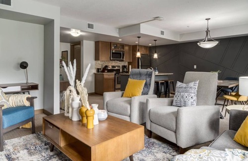 Canmore Condo | Lovely 3-BR condo w/Hot Tub at the Edge of Canmore