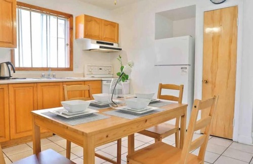 Cote-Saint-Paul House | Lovely 3-BR entire home Monthly Stay Walk to Metro