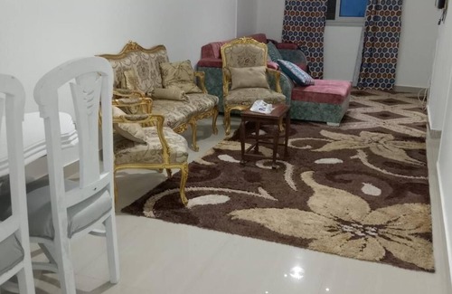 Bab Sharqi Apartment | Lovely 3 bedroom rental unit near to the sea