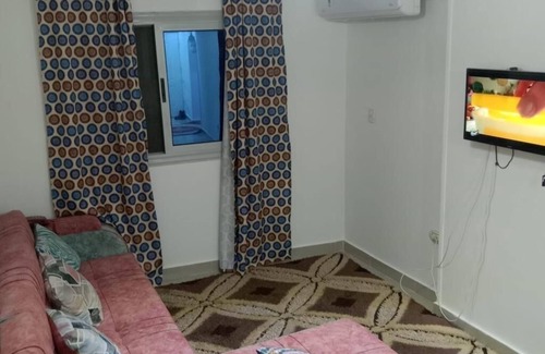 Bab Sharqi Apartment | Lovely 3 bedroom rental unit near to the sea