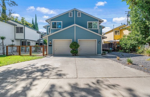 Alkali Flat House | Lovely 3BD/2B Minutes To Downtown Sac!