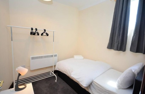 Leabridge Apartment | Lovely 3bedroom Apartment London