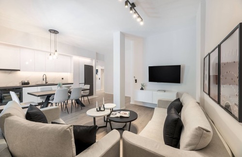 Ilisia Apartment | Lovely 3BR Apartment in Pangrati