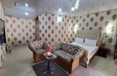 Galu Villa | Lovely 4-Bed Villa Family oriented or a smallgroup