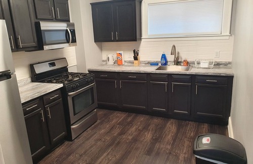 North Buffalo Apartment | Lovely 4 bedroom Apartment