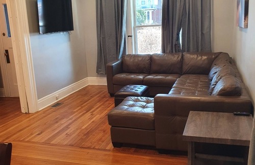 North Buffalo Apartment | Lovely 4 bedroom Apartment