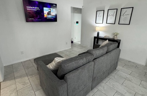Yuma House | Lovely 4-bedroom house in charming Yuma with AC