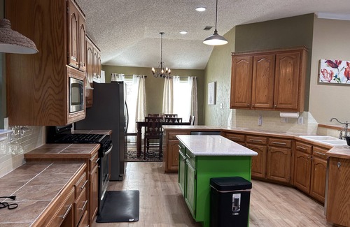 McKinney House | Lovely 4-bedroom house with pool in McKinney