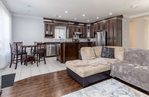 Southwest Gordon Estate House | Lovely 5BR House/AC/Up to 11 guests/Langley