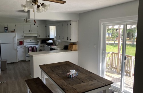 Harvey Station House | Lovely All-Season Escape for the Whole Family!
