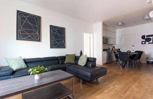 Downtown Apartment | Lovely and Elegant unit