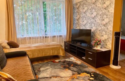 Lillekula Apartment | Lovely and quiet condo in Kristiine. Free parking.