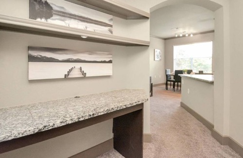 Grogan's Mill Apartment | Lovely and Spacious 2 BD| Pool| Near Six Flags