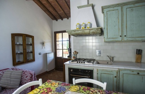 Monteriggioni Apartment | Lovely and typical farmhouse in the heart of Chianti