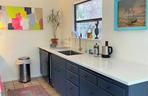 Boonville House | Lovely Anderson Valley Home with Sun-Drenched Deck