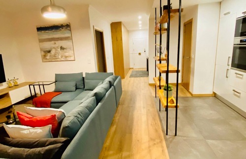 Povoa de Santa Iria e Forte da Casa Apartment | Lovely apartment for family and group of friends