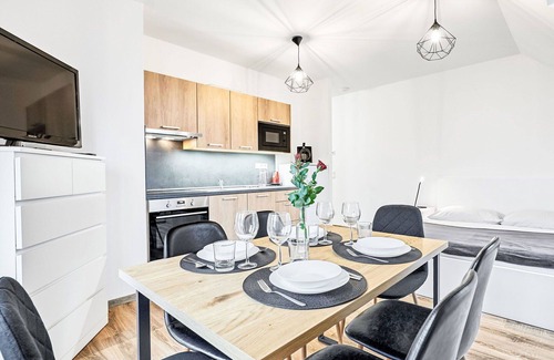 Loucna Pod Klinovcem Apartment | Lovely apartment for 4 guests with WIFI, TV and parking