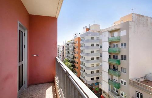 Santa Cruz de Tenerife Apartment | Lovely apartment in Santa Cruz de Tenerife 72 m² near beaches