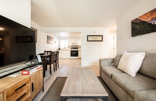 Cimarron Hills Condo | ◆ Lovely Apartment! Dog friendly - Sleeps 4 ◆