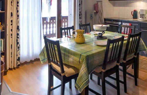 Ormont-Dessus Apartment | Lovely apartment for 4 people with WIFI, TV, balcony, panoramic view and parking