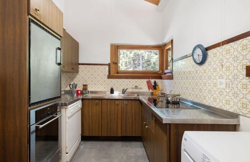 Mesocco Apartment | Lovely apartment for 3 guests with WIFI, TV, patio, pets allowed and parking