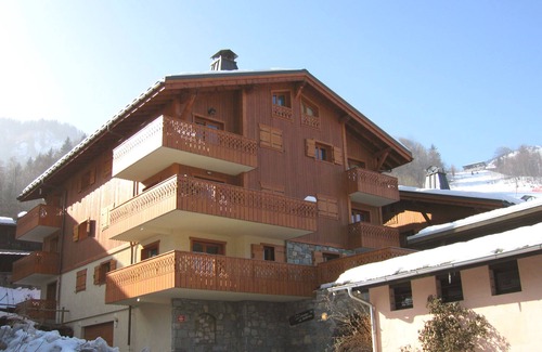 Les Houches Apartment | Lovely apartment 100 metres from ski lifts and Bellevue restaurants and shops