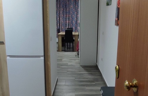 Jesus Apartment | Lovely apartment 15 minutes to the center and near Joaquin Sorolla train stop