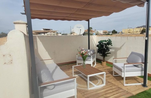 Palomares Apartment | Lovely Apartment Andalucia with roof terrace with sea view