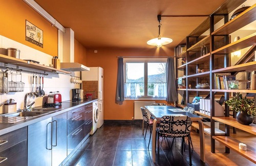 Busturia Apartment | Lovely apartment for 4 people with WIFI, TV, patio and parking