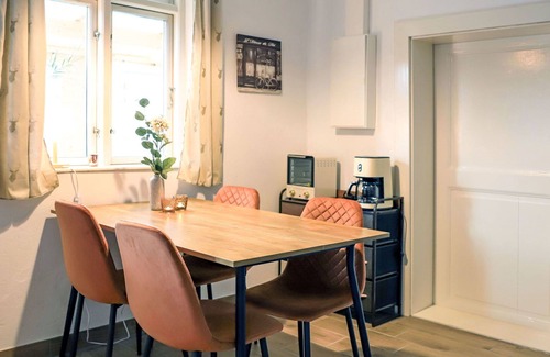 Mirow Apartment | Lovely apartment for 2 people with WIFI, TV, terrace, pets allowed and parking