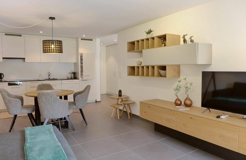 Blausee Apartment | Lovely apartment for 4 people with WIFI, TV, balcony and panoramic view